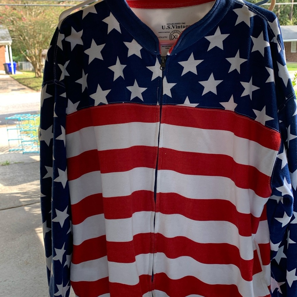 Men’s American Flag jacket/sweatshirt